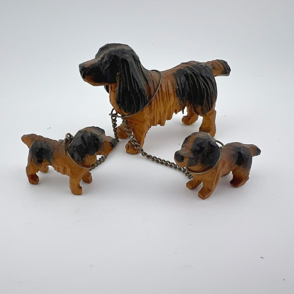 Vintage Hand Carved Wood Cocker Spaniel Dog Family Miniature Leash Set